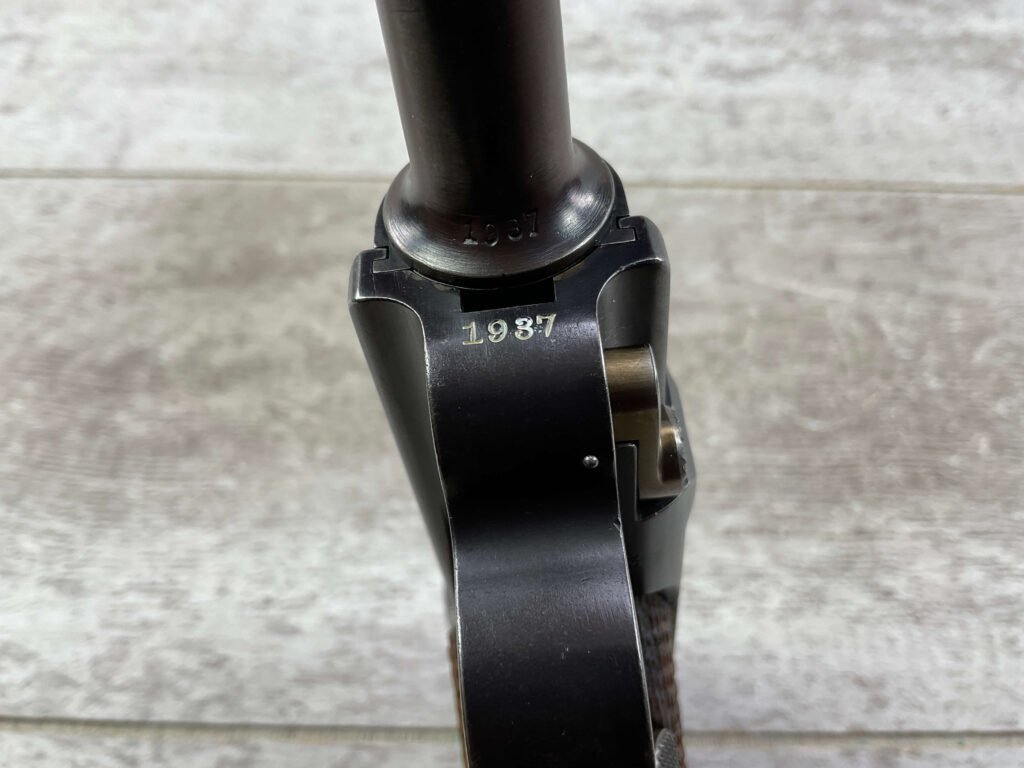 DWM 1900 SWISS 7.65MM LUGER P08 SEMI AUTO PISTOL, JAMES EARL JONES COLLECTION, MINTY & MATCHING #5-10867