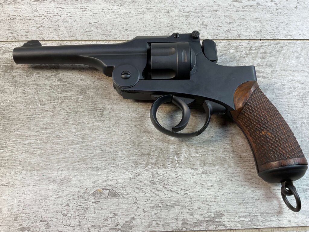 JAPANESE TYPE 26 9X22mmR REVOLVER, JAMES EARL JONES "FAVORITES" COLLECTION #5-10881