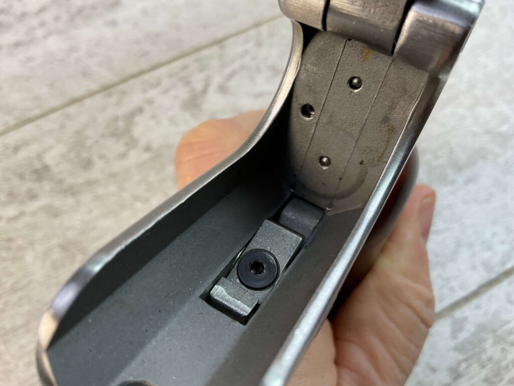 BOND ARMS ROUGH & ROWDY .45/410 DERRINGER, JAMES EARL JONES "FAVORITES" COLLECTION #5-10885