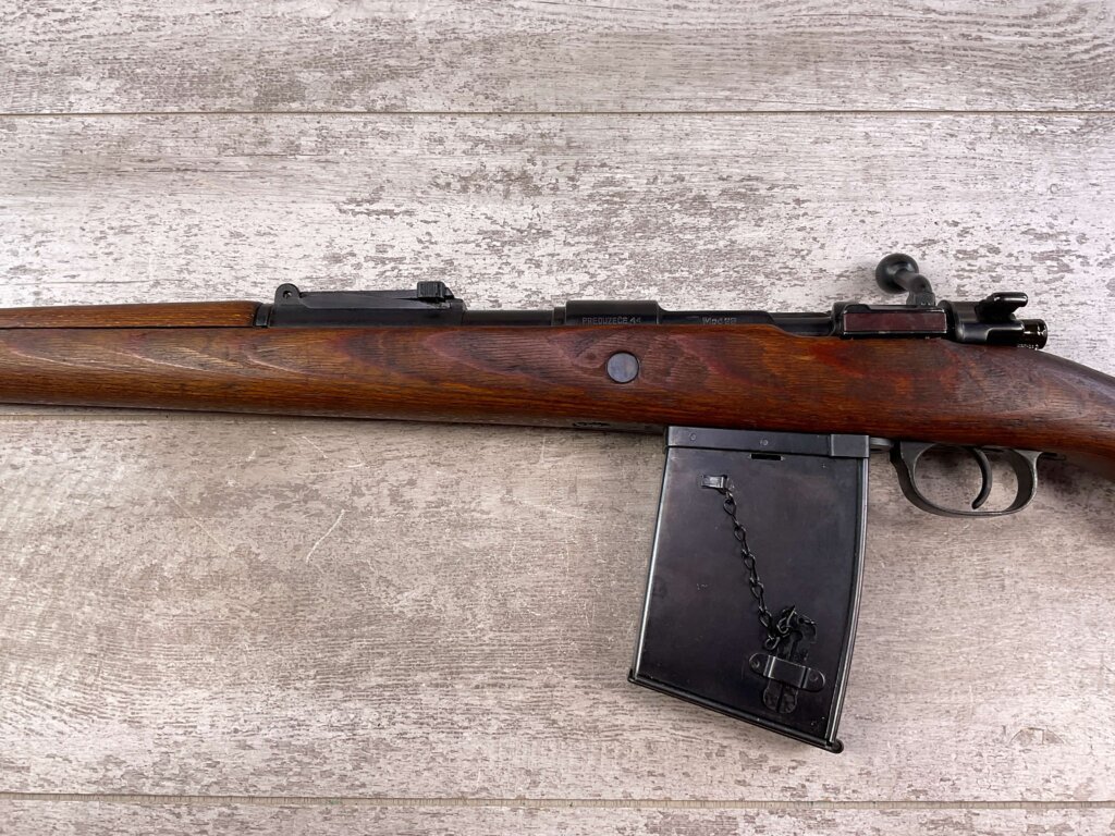 YUGOSLACIAN MOD98 REDUZECE 44 8MM MAUSER BOLT ACTION RIFLE, JAMES EARL JONES "FAVORITES" COLLECTION #5-11026