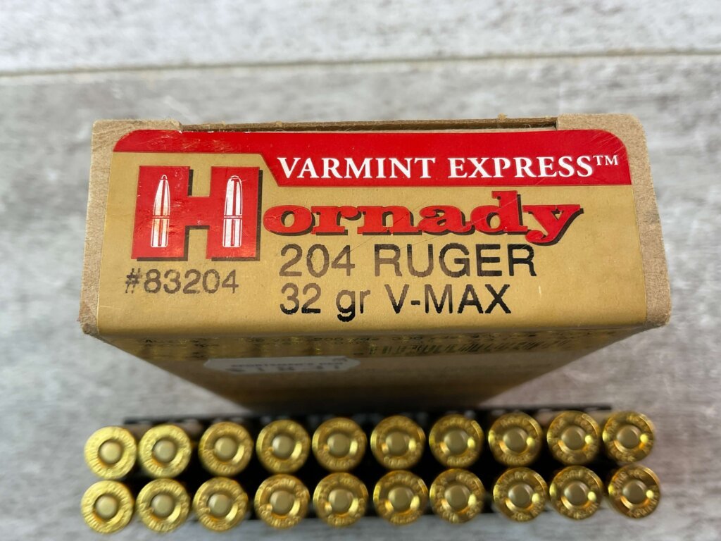 HORNADY VARMINT EXPRESS, 204 RUGER, 32 GR. V-MAX AMMO, FULL BOX (QTY 20) #5-11117