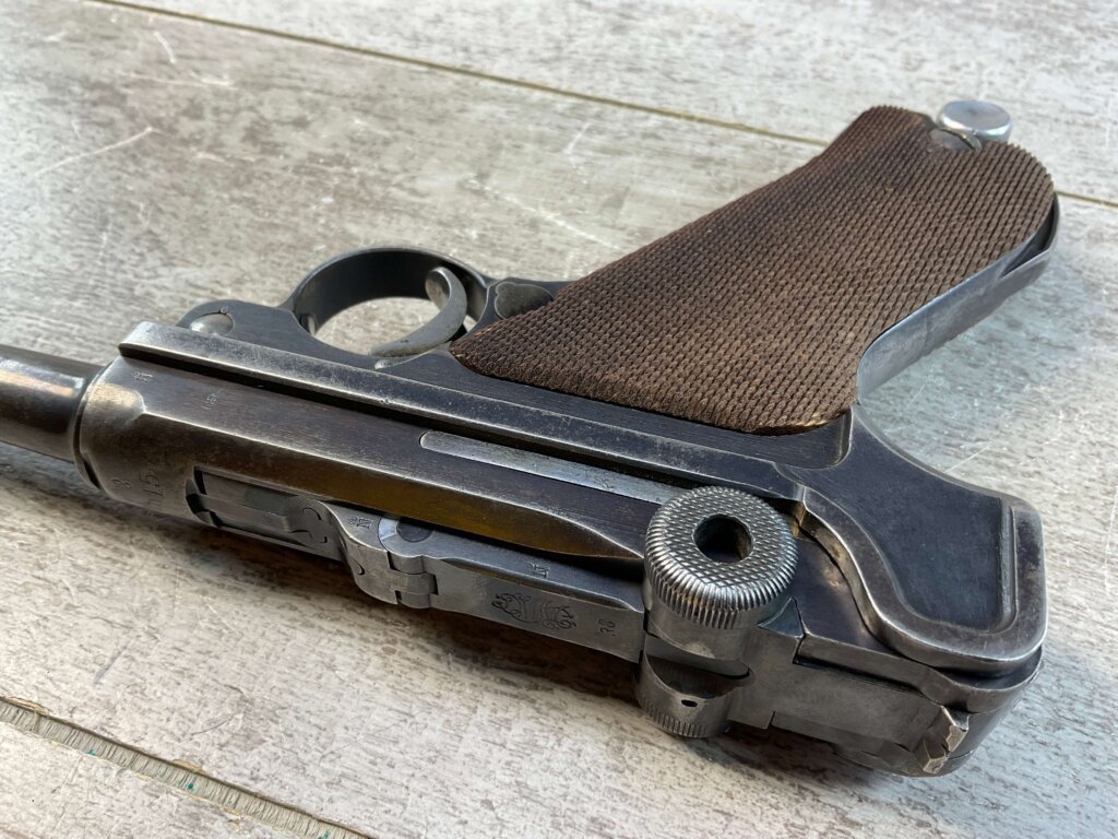 DWM LUGER P08 9MM SEMI AUTO PISTOL, RARE NAZI DEATH HEAD, JAMES EARL JONES COLLECTION #5-10897