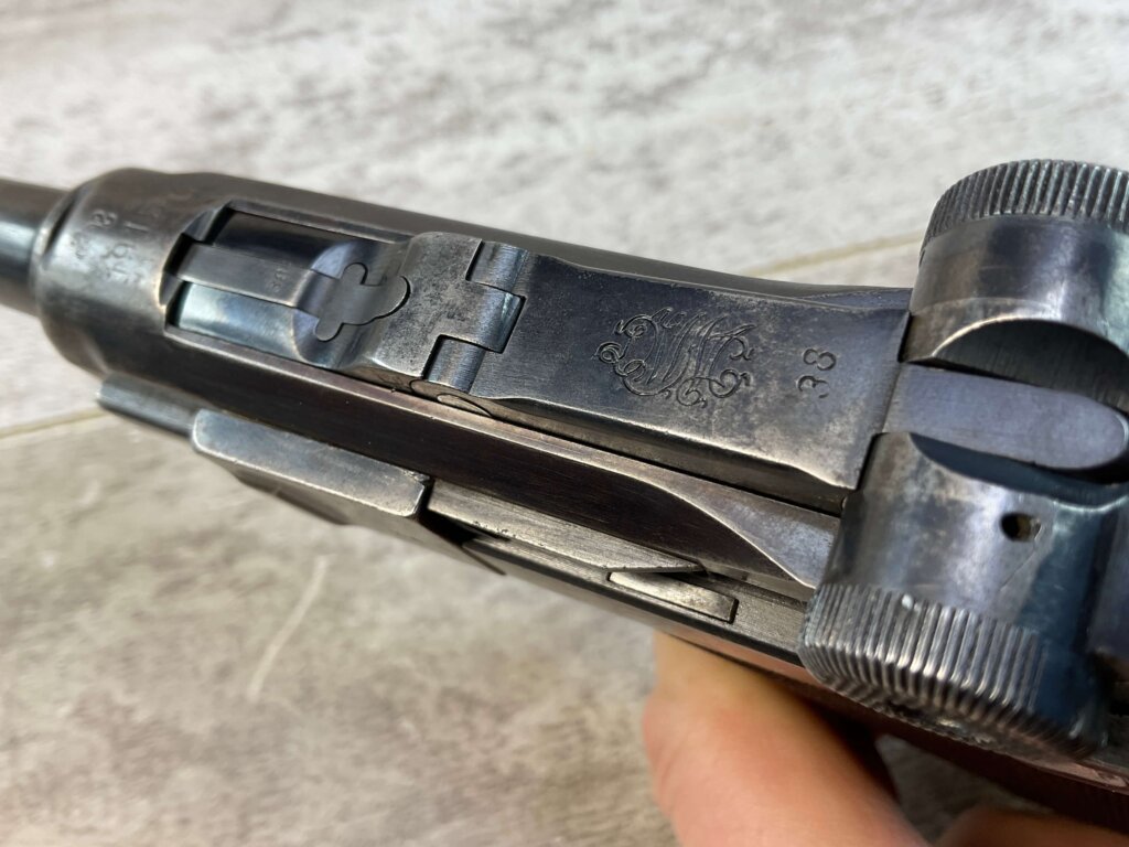 DWM LUGER P08 9MM SEMI AUTO PISTOL, RARE NAZI DEATH HEAD, JAMES EARL JONES COLLECTION #5-10897