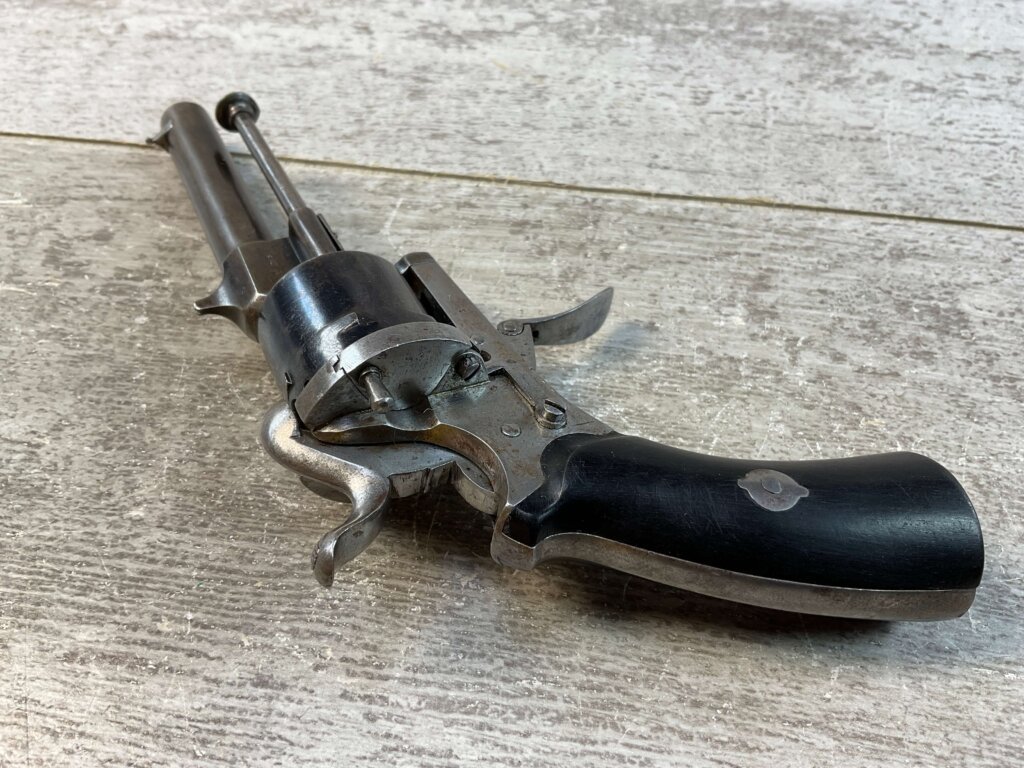 BELGIAN .32 PINFIRE REVOLVER, JAMES EARL JONES COLLECTION, ANTIQUE #5-10893