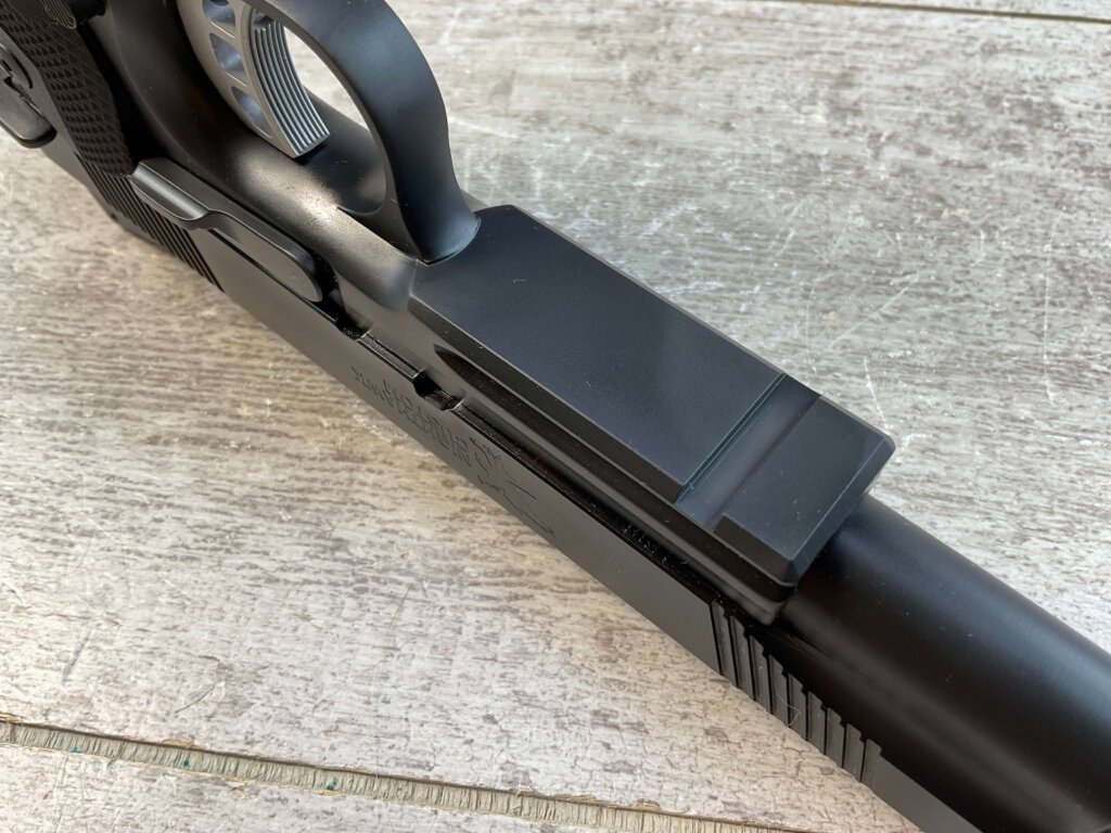 NIGHTHAWK CUSTOM TALON .357 SIG, JAMES EARL JONES COLLECTION #5-10901