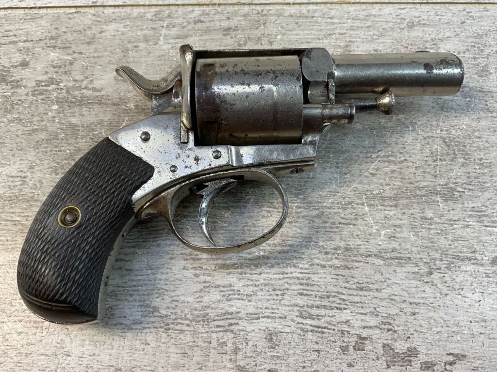W. MOORE & CO LONDON .455? BULLDOG REVOLVER, JAMES EARL JONES COLLECTION, ANTIQUE #5-10903