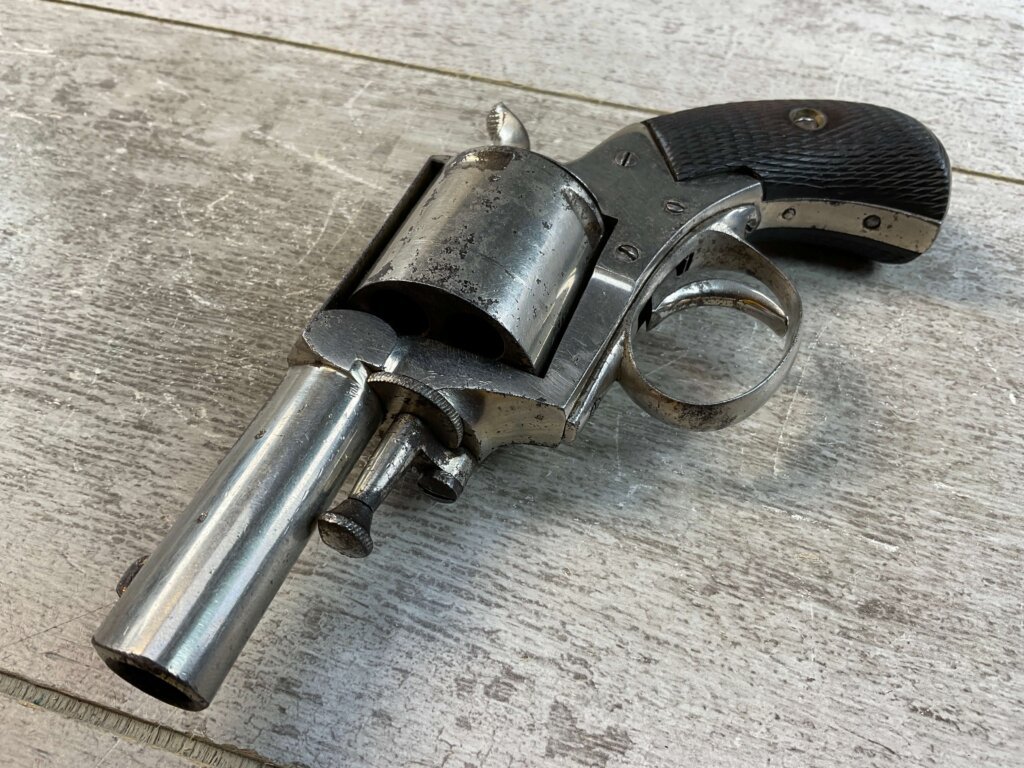 W. MOORE & CO LONDON .455? BULLDOG REVOLVER, JAMES EARL JONES COLLECTION, ANTIQUE #5-10903