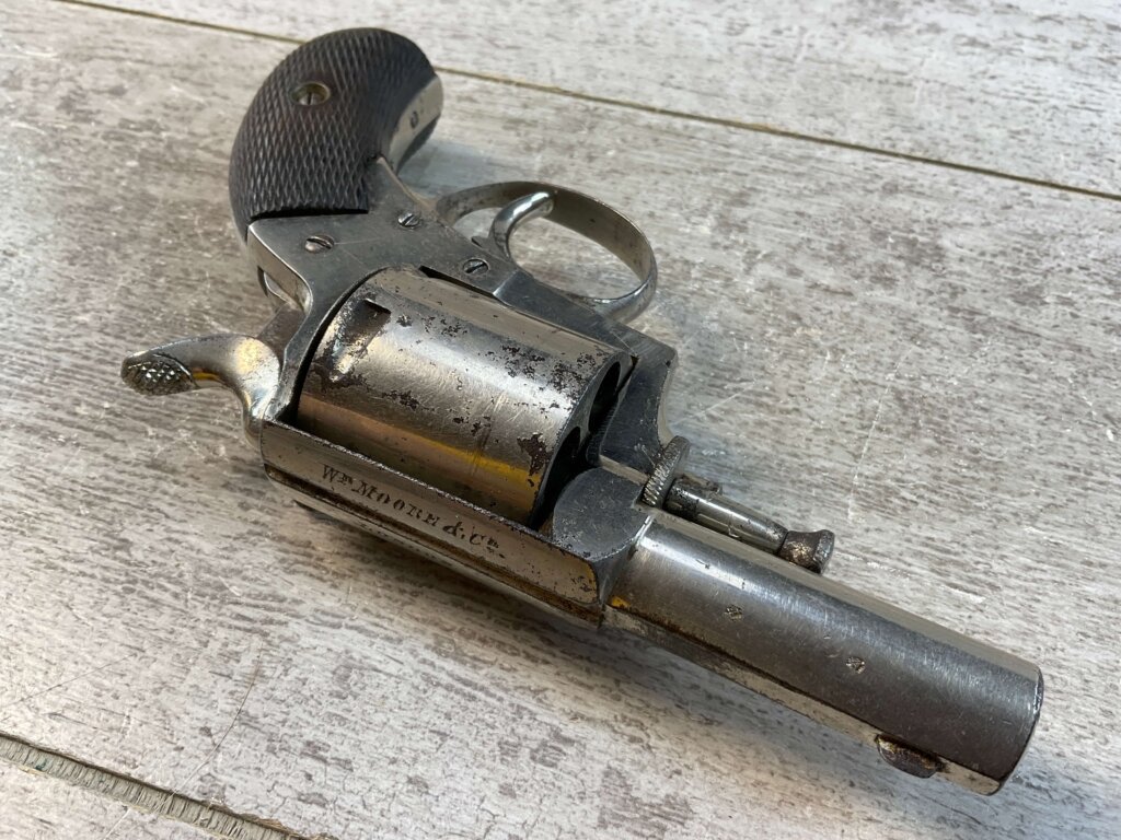 W. MOORE & CO LONDON .455? BULLDOG REVOLVER, JAMES EARL JONES COLLECTION, ANTIQUE #5-10903