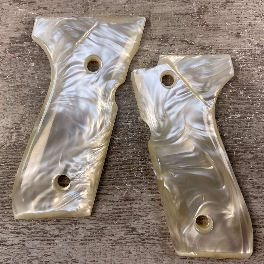 AJAX CUSTOM GRIPS BERETTA M92FS/96 & CENTURION WHITE PEARLITE COLORED GRIPS #5-11605