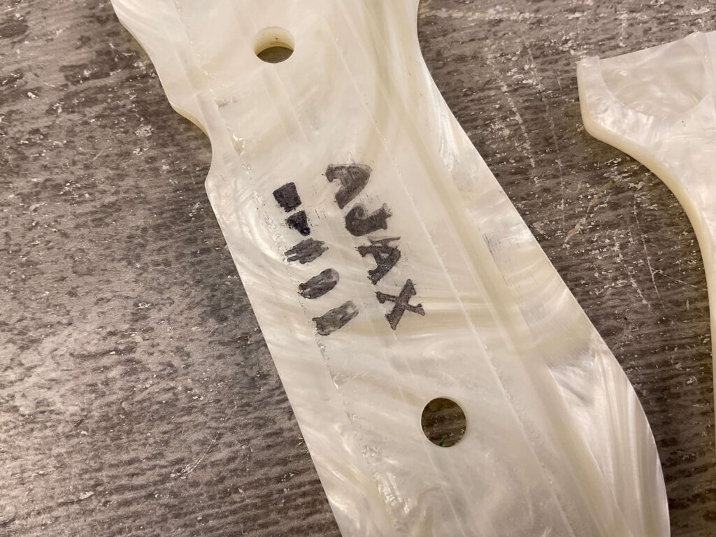 AJAX CUSTOM GRIPS BERETTA M92FS/96 & CENTURION WHITE PEARLITE COLORED GRIPS #5-11605