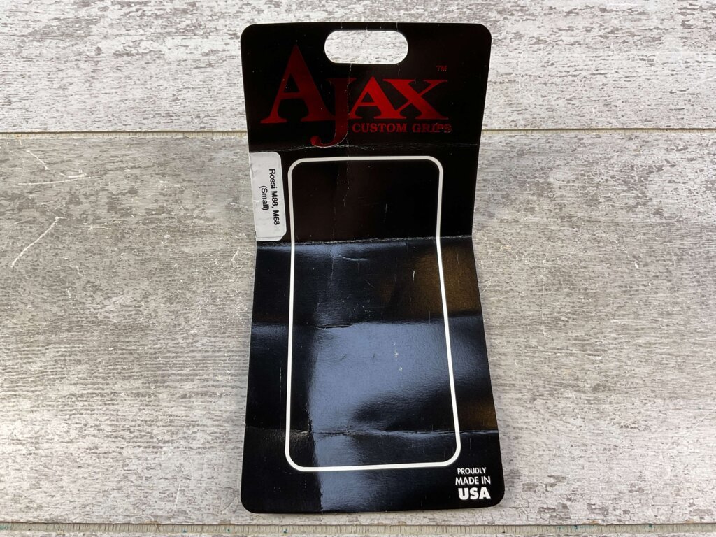 AJAX CUSTOM GRIPS ROSSI M88, M68 (SMALL) WHITE PEARLITE COLORED GRIPS #5-11606