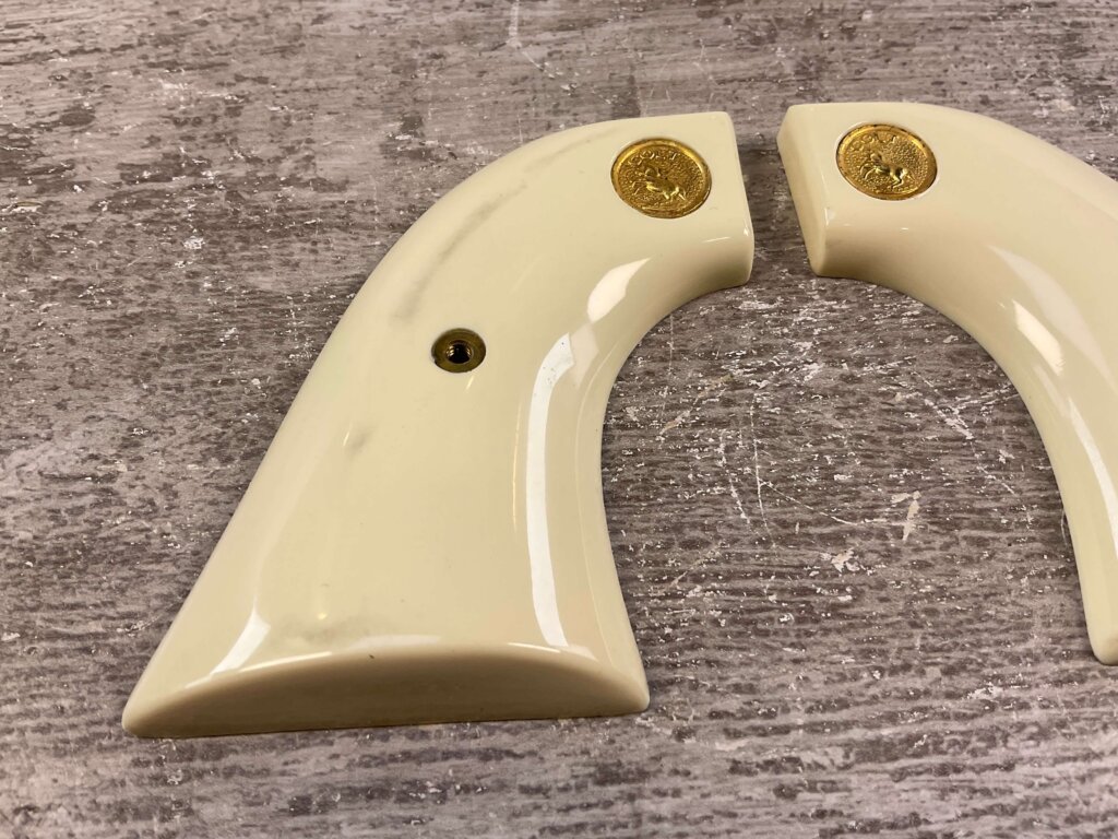 AJAX CUSTOM GRIPS COLT S A ARMY, IVORY POLYMER COLORED GRIPS #5-11610