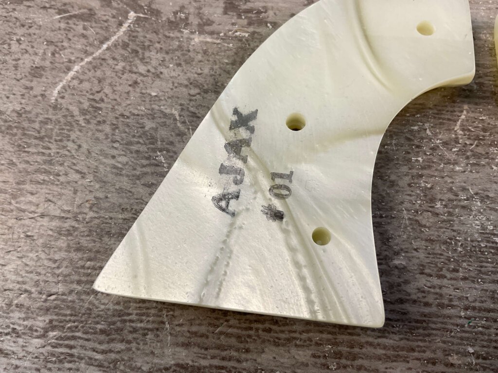 AJAX CUSTOM GRIPS COLT S A ARMY, WHITE PEARLITE COLORED GRIPS #5-11611