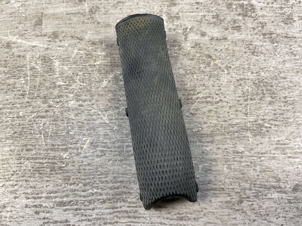 PACHMAYR BERETTA M92 SB SIGNATURE GRIPS W/ FINGER GROOVES #5-11616