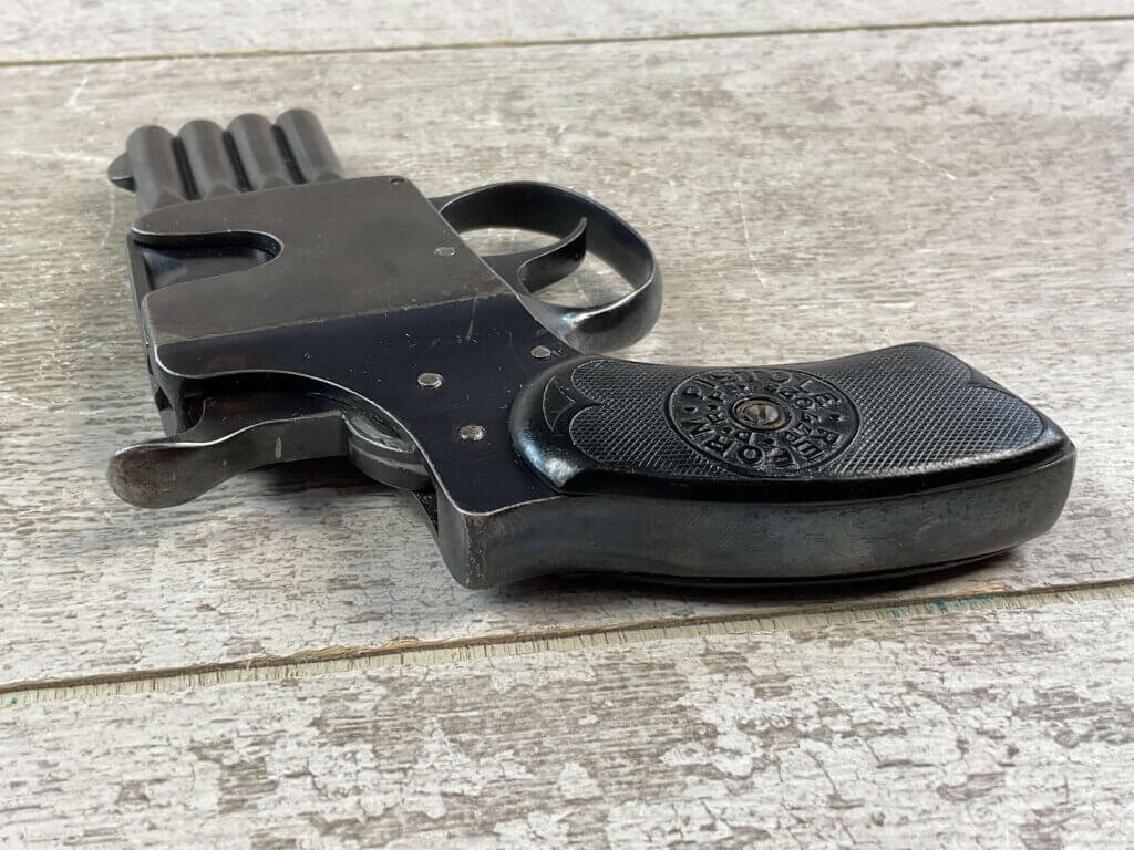 REFORM PISTOLE BREVETE FOUR BARREL .25 ACP PISTOL, JAMES EARL JONES COLLECTION, RARE #5-10909