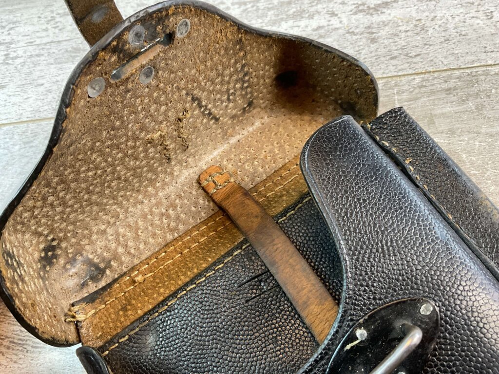 P38 1941 PIG SKIN HARDSHELL HOLSTER, VERY RARE #6-01008-PF