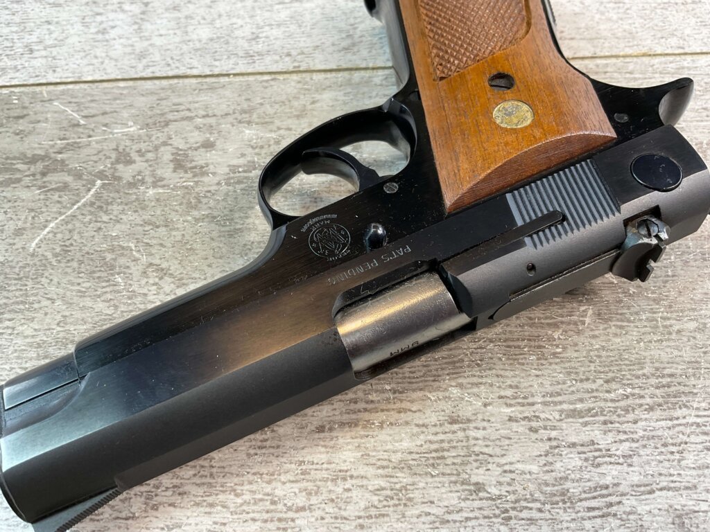 SMITH & WESSON 39-2 9MM SEMI AUTO PISTOL #6-01608-PF