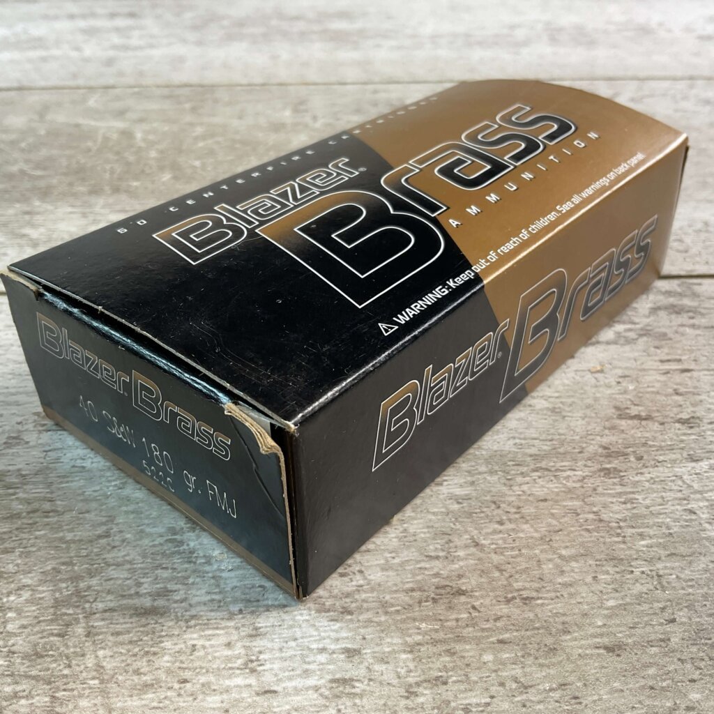 BLAZER BRASS 40 S&W 180 GR. FMJ AMMO, FULL BOX (QTY 50) #5-10544-RB