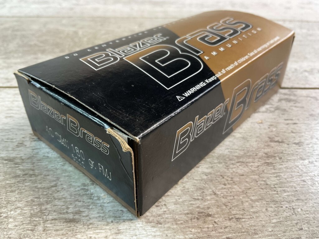 BLAZER BRASS 40 S&W 180 GR. FMJ AMMO, FULL BOX (QTY 50) #5-10544-RB