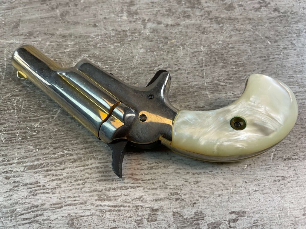 COLT LADY DERINGER .22 SHORT SINGLE SHOT PISTOL, JAMES EARL JONES COLLECTION #5-10916-PF