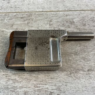 ETCHED FRANÇAISE D’ARMES DE ST. ETIENNE MITRAILLEUSE PALM SQUEEZER PISTOL, JAMES EARL JONES COLLECTION, ANTIQUE #5-10921-PF