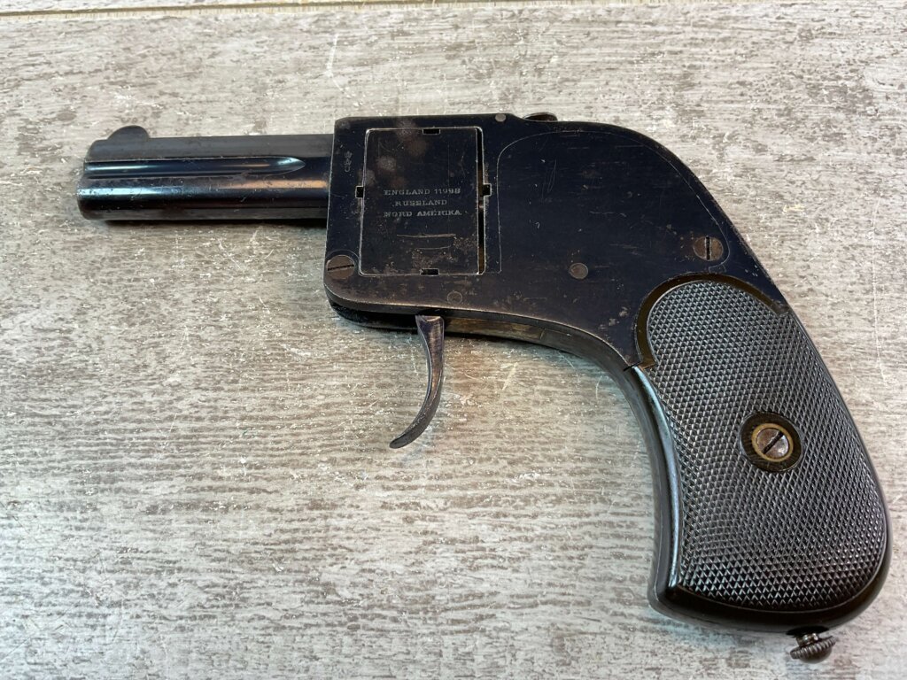 GERMAN BAR PISTOL .25ACP 4 SHOT ROTATING BREECH BLOCK W/FOLDING TRIGGER, JAMES EARL JONES COLLECTION, ANTIQUE #5-10924-PF