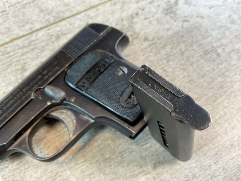FRENCH UNIQUE MODEL 10 .25ACP VEST POCKET PISTOL, JAMES EARL JONES COLLECTION #5-10927-PF