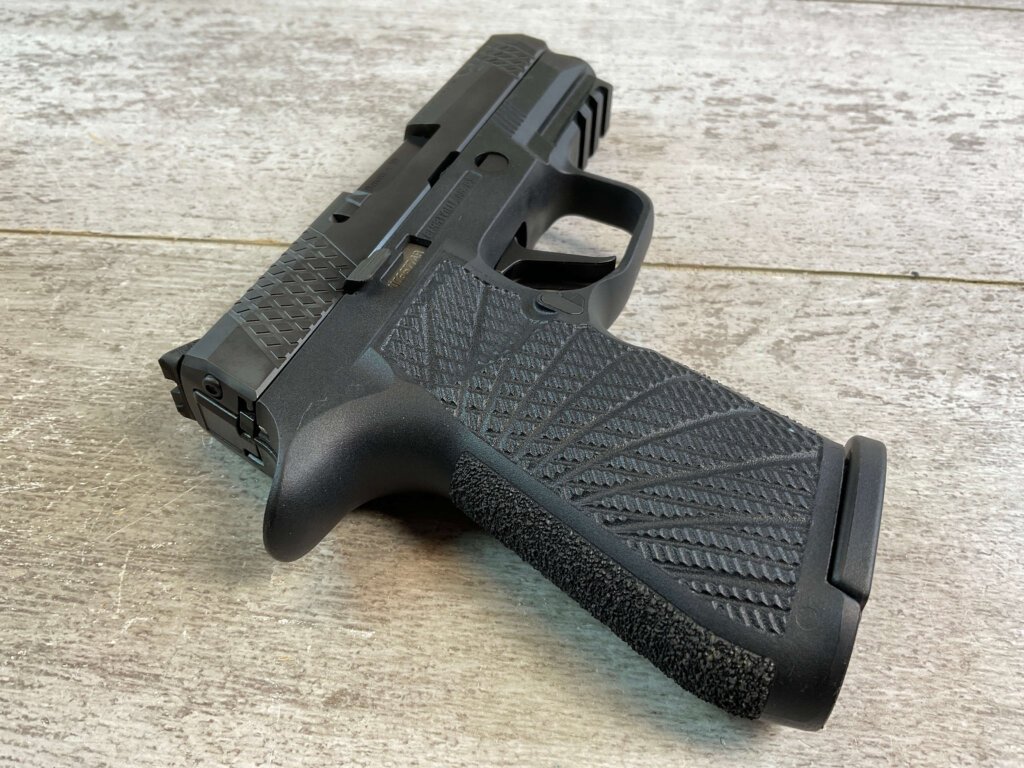 SIG SAUER/WILSON COMBAT WCP320 COMPACT 9MM PISTOL BLACK, NIB #6-02102-PF