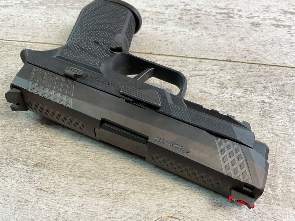 SIG SAUER/WILSON COMBAT WCP320 COMPACT 9MM PISTOL BLACK, NIB #6-02102-PF