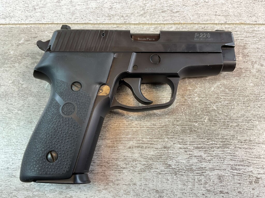 SIG SAUER P228 9MM SEMI AUTO PISTOL #6-02108-PF