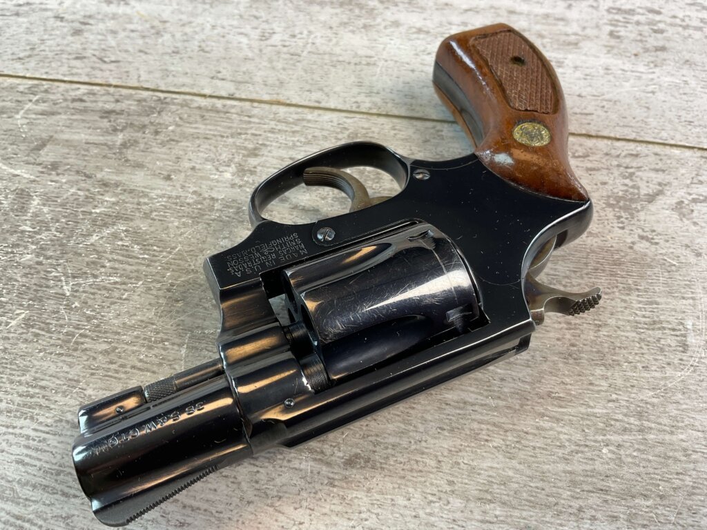 SMITH & WESSON .38S&W DA 32-1 TERRIER MODEL REVOLVER, MINTY IN ORIGINAL BOX #6-02113-PF