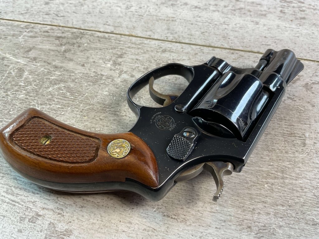 SMITH & WESSON .38S&W DA 32-1 TERRIER MODEL REVOLVER, MINTY IN ORIGINAL BOX #6-02113-PF