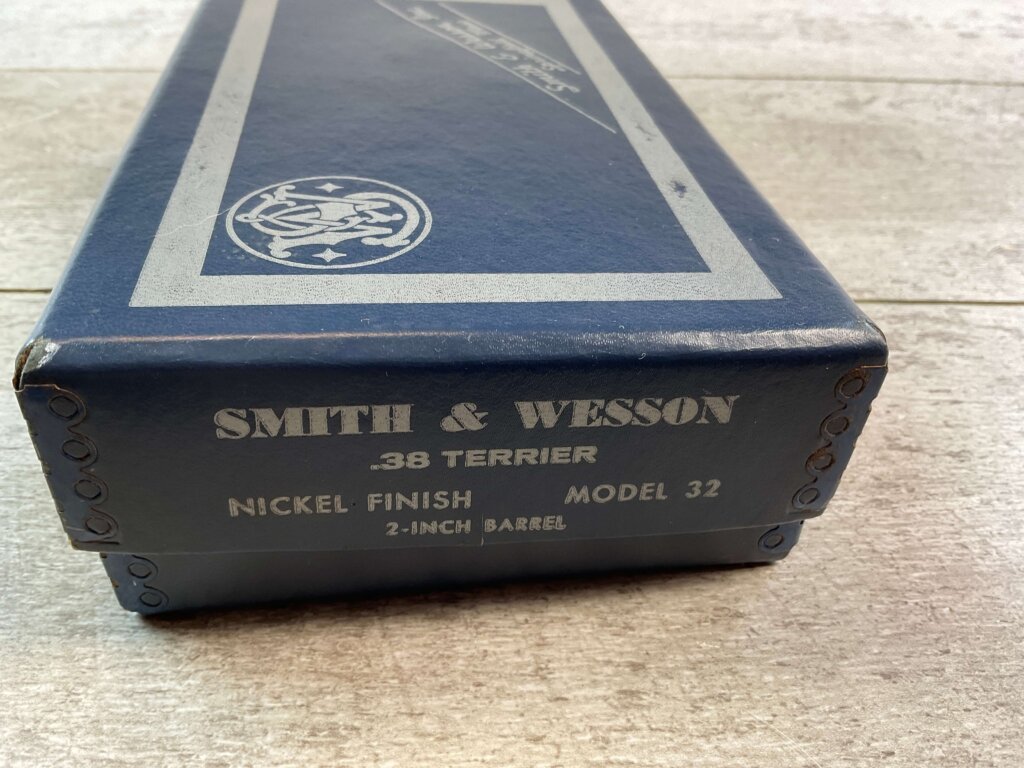 SMITH & WESSON .38S&W DA 32-1 TERRIER MODEL REVOLVER, MINTY IN ORIGINAL BOX #6-02113-PF