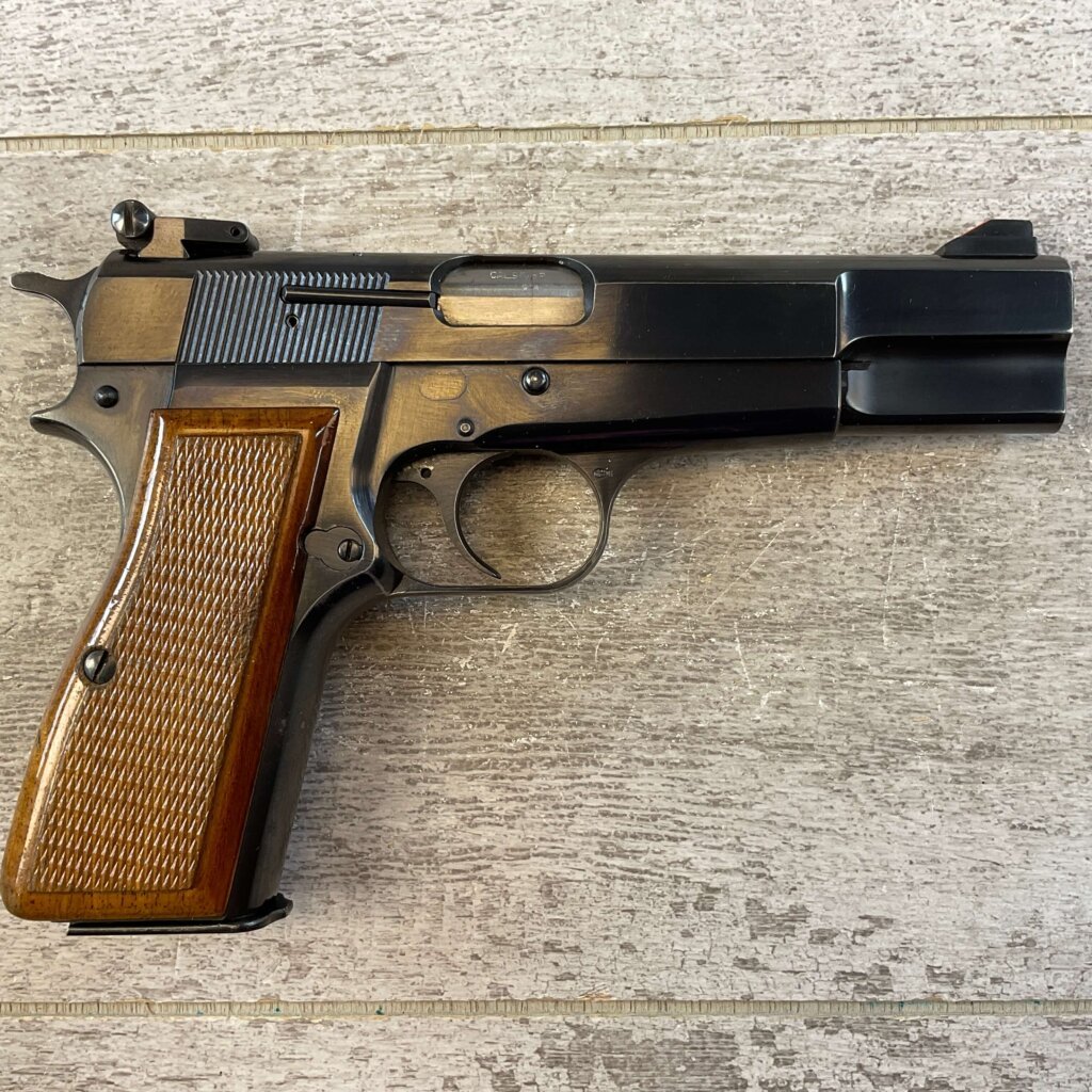 BROWNING HI POWER MADE IN BELGIUM .9MM SEMI AUTO PISTOL, 1971 MFR #6-02118