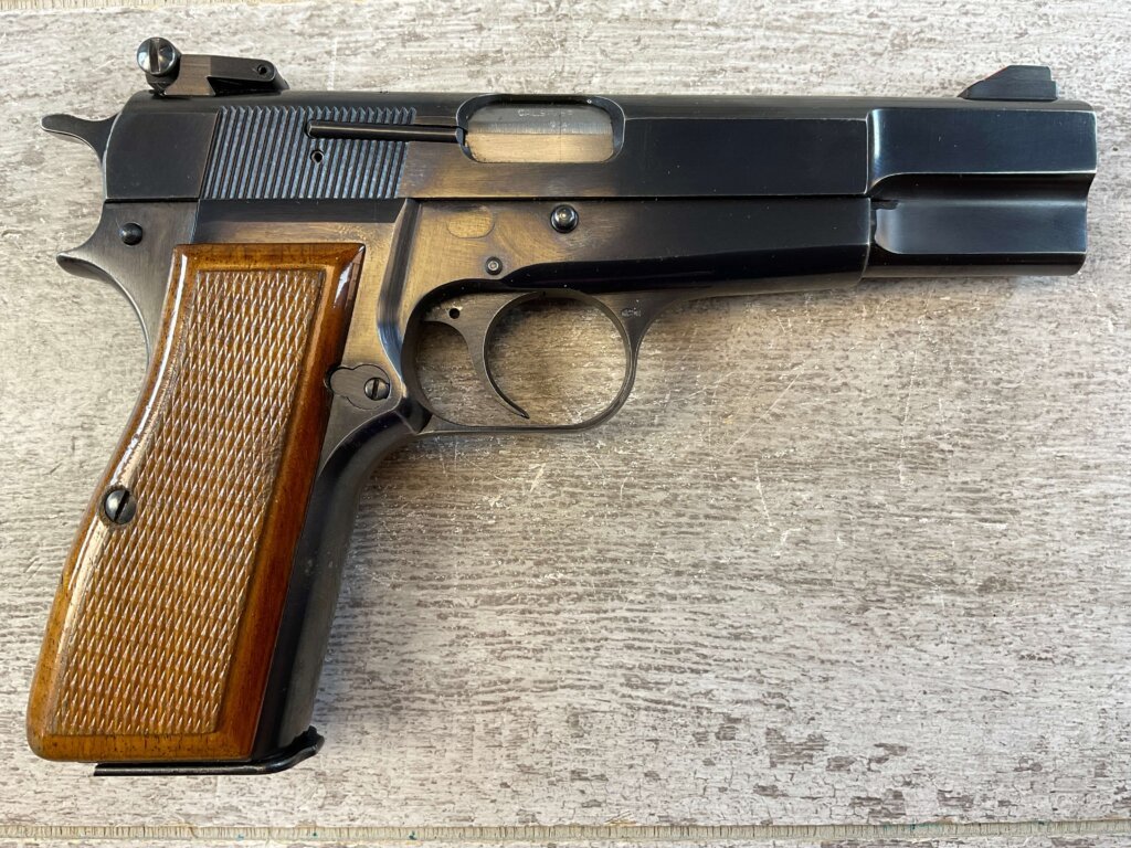 BROWNING HI POWER MADE IN BELGIUM .9MM SEMI AUTO PISTOL, 1971 MFR #6-02118