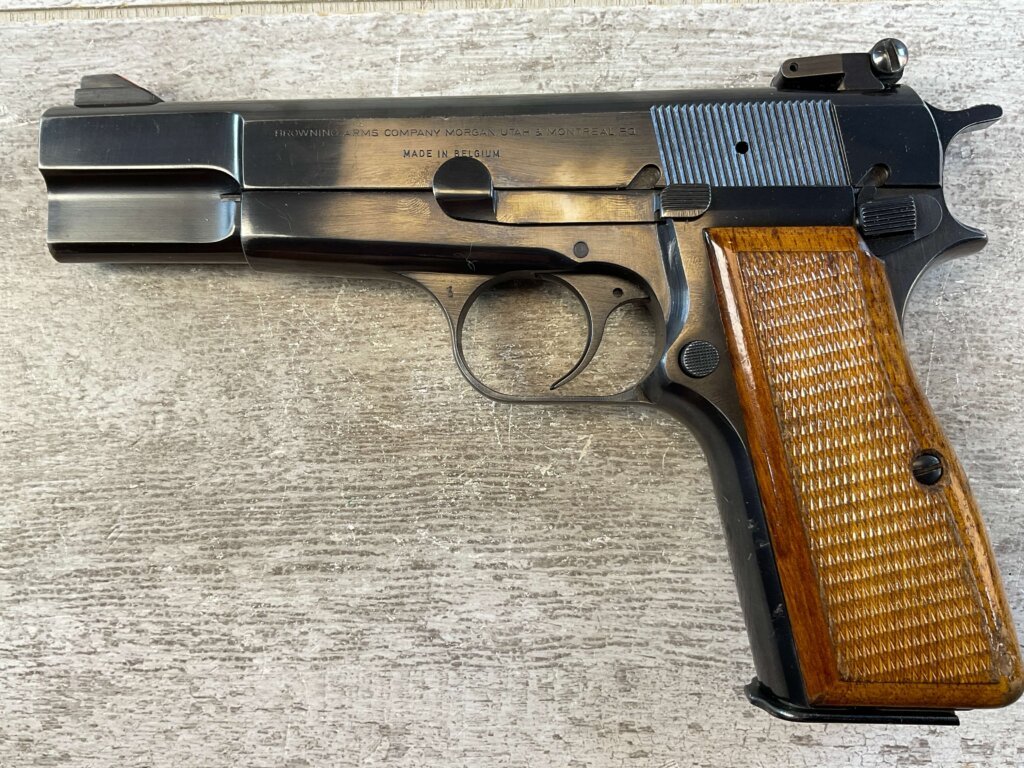BROWNING HI POWER MADE IN BELGIUM .9MM SEMI AUTO PISTOL, 1971 MFR #6-02118