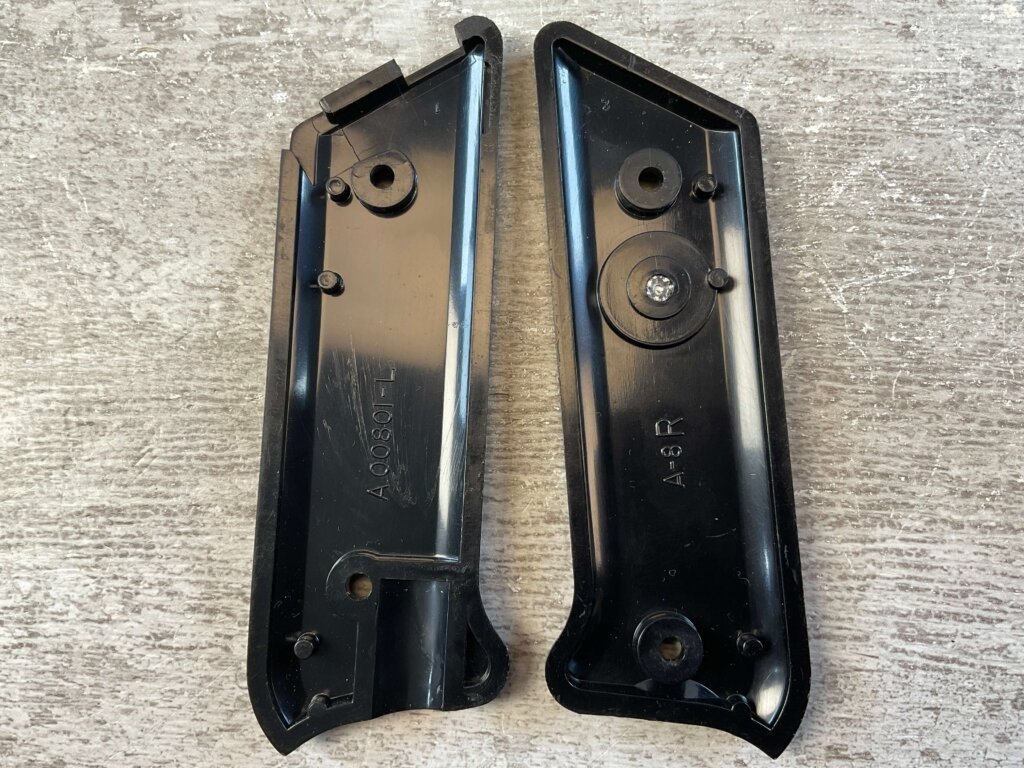 RUGER MK II BLACK PLASTIC CHECKERED GRIPS #6-02201