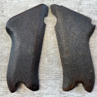 LUGER P08 ERA CORRECT ORIGINAL NON-MATCHING WALNUT GRIPS, JAMES EARL JONES COLLECTION #5-11621