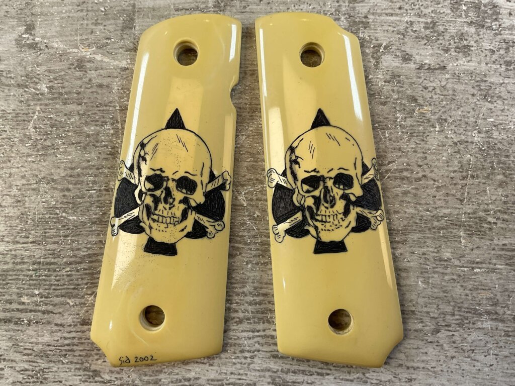 SID RYAN CUSTOM 1911 SKULL & SPADE GRIPS, JAMES EARL JONES COLLECTION #5-11624