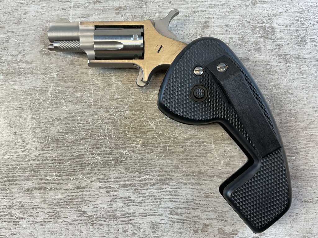 NORTH AMERICAN ARMS .22LR MINI REVOLVER W/BELT CLIP, JAMES EARL JONES COLLECTION #5-10931
