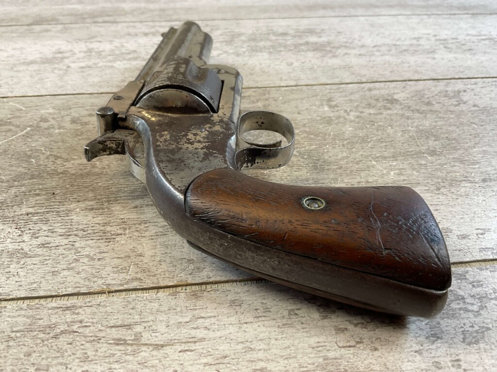 ORIGINAL US SMITH & WESSON NICKEL ANTIQUE REVOLVER, JAMES EARL JONES COLLECTION, ANTIQUE #5-10942