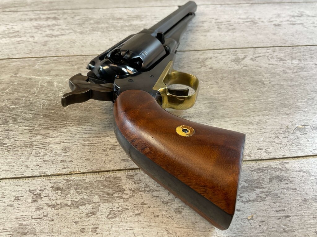 F. LLIPIETTA REMINGTON 1858 BLUED .44 CAL PERCUSSION REVOLVER, JAMES EARL JONES COLLECTION, ANTIQUE #5-10959