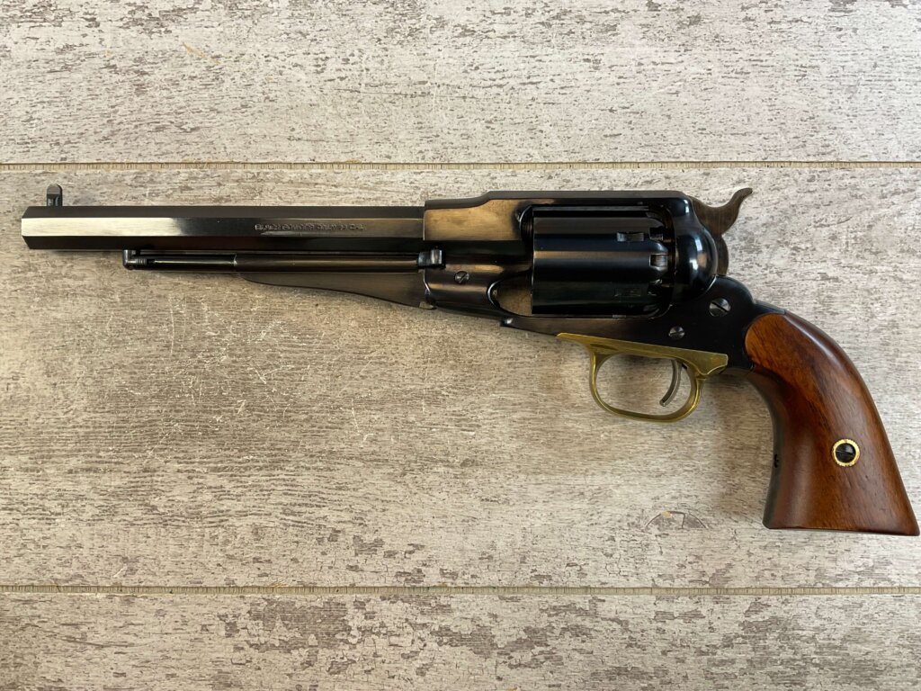 F. LLIPIETTA REMINGTON 1858 BLUED .44 CAL PERCUSSION REVOLVER, JAMES EARL JONES COLLECTION, ANTIQUE #5-10959