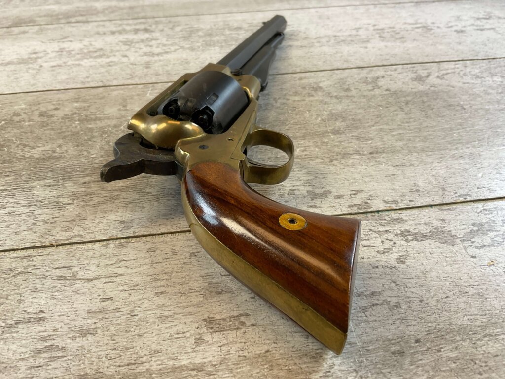 FIE 1858 REMINGTON .44 CAL PERCUSSION REVOLVER, JAMES EARL JONES COLLECTION, ANTIQUE #5-10968