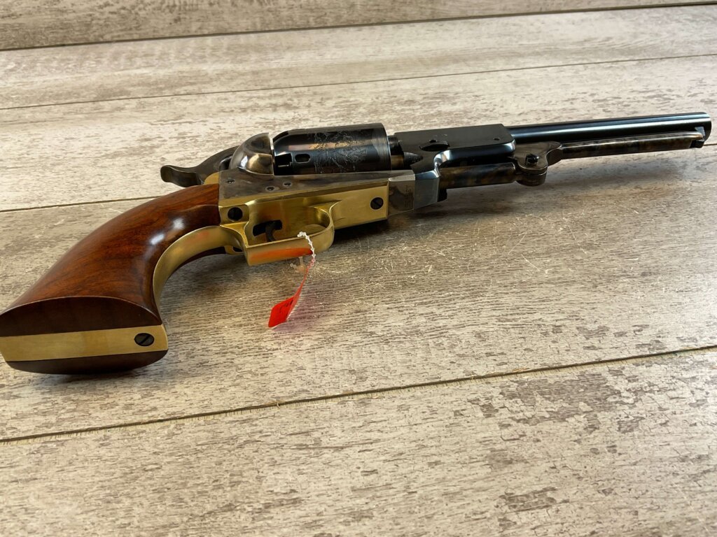 UBERTI 1848 DRAGOON .44 CAL PERCUSSION REVOLVER, JAMES EARL JONES COLLECTION, ANTIQUE / UNFIRED & MINTY #5-10972