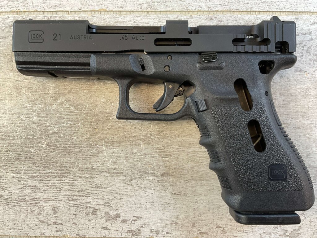 GLOCK MODEL 21 GEN2 .45 ACP FACTORY CUTAWAY SEMI AUTO PISTOL, JAMES EARL JONES COLLECTION #5-10978