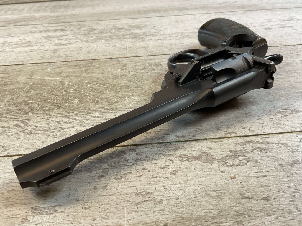 WEBLEY MARK VI .455 CAL FACTORY ARMORERS CUTAWAY REVOLVER, JAMES EARL JONES COLLECTION, RARE & MINTY #5-10977