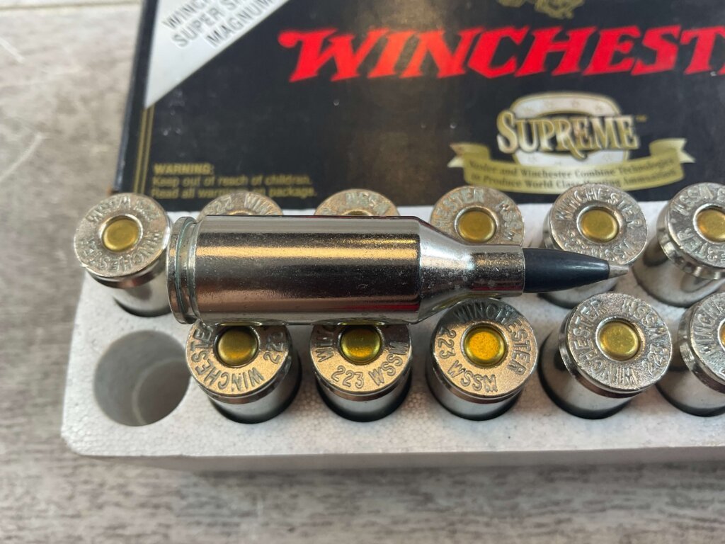 WINCHESTER 223 WSSM, 55 GR. BALLISTIC SILVERTIP AMMO, FULL BOX, JAMES EARL JONES COLLECTION #5-11150-PF