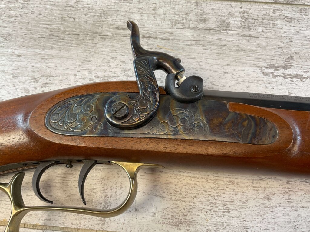 THOMPSON CENTER ARMS .50 CAL HAWKEN 28" HEAVY OCTAGON BBL PERCUSSION RIFLE, JAMES EARL JONES "FAVORITES" COLLECTION, ANTIQUE #5-11076