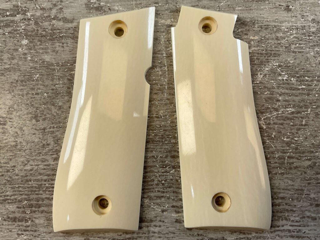 DAN CHESIAK HANDMADE 1911 COMPACT/OFFICER REAL IVORY GRIPS, JAMES EARL JONES COLLECTION #5-11671